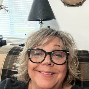 Meet your Posher, Joan